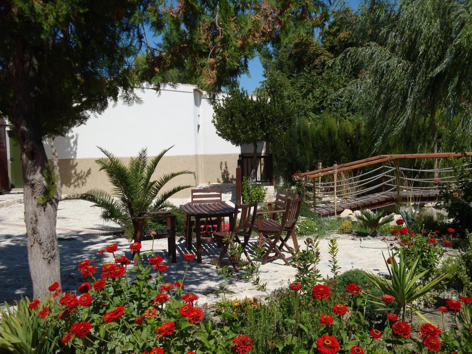 Jardines De Casablanca Hotell Caravaca De La Cruz Exteriör bild